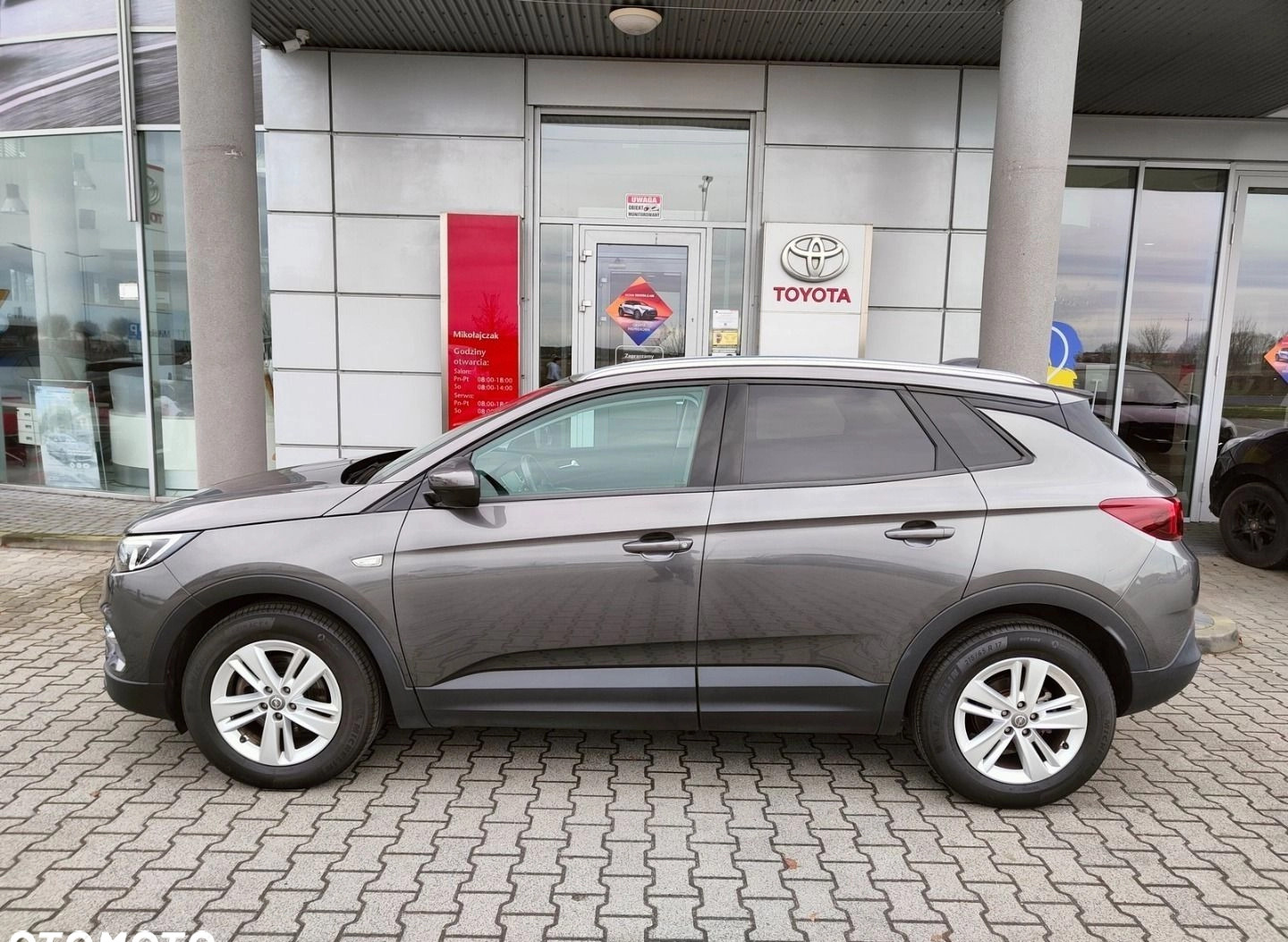 Opel Grandland X cena 65900 przebieg: 178646, rok produkcji 2019 z Golina małe 232